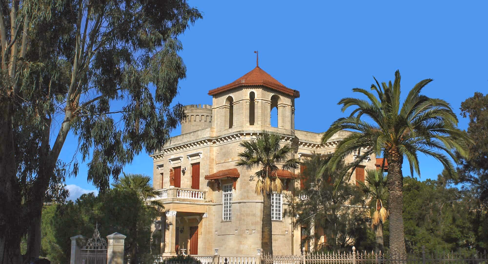 Πύργος στην Ποσειδωνία
